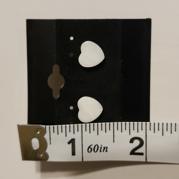 70. Mini Heart Studs - 2 pairs of heart earrings - Picture 5 of 7